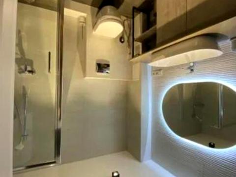 квартира за адресою В'ячеслава Чорновола вул., 27