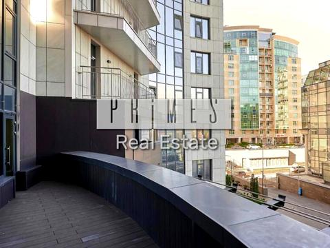 комерційна за адресою Буслівська вул., 12