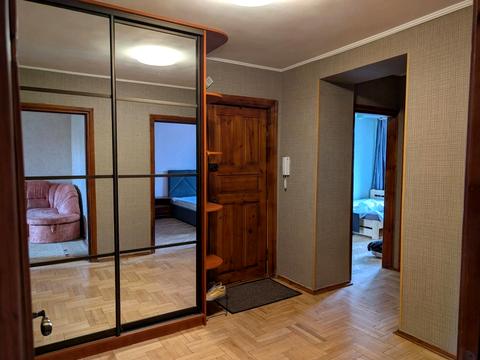 квартира за адресою Тарасівська вул., 20