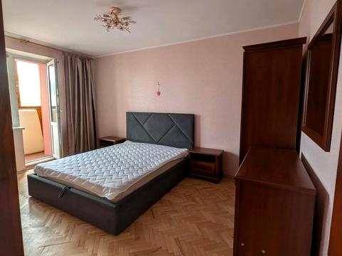 квартира за адресою Тарасівська вул., 20