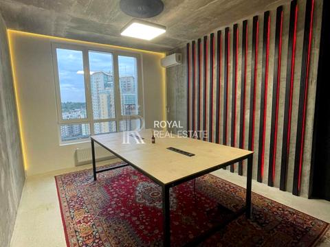 комерційна за адресою Михайла Бойчука вул. (Кіквідзе), 41-Б