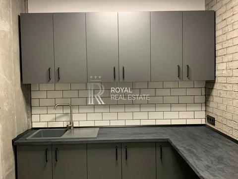 коммерческая по адресу Андрея Верхогляда ул. (Михайла Драгомирова), 15-А