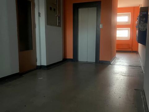 квартира за адресою Курсанта Єськова вул., 14-Б