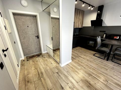 квартира за адресою Менделєєва вул., 19