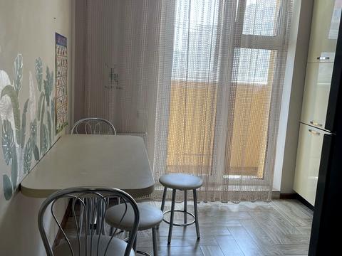 квартира за адресою Володимира Українця вул., 5-В