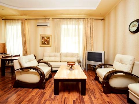 квартира за адресою Театральний пров. (Чайковського), 12