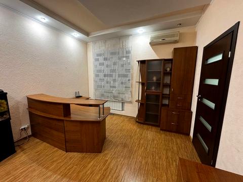 комерційна за адресою Телевізійна вул., 23-А