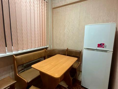 квартира за адресою Металургів просп., 18