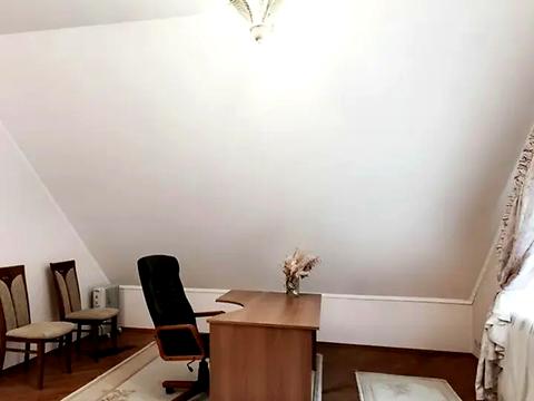 будинок за адресою Київська вул.