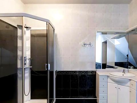 будинок за адресою Київська вул.