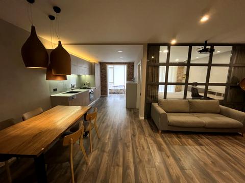 квартира за адресою Левка Лук'яненка вул. (Василя Жуковського), 16, 18, 20, 24