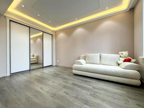 квартира по адресу Соборный просп. (Ленина), 153