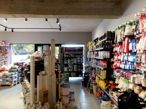 комерційна за адресою Загорська вул., 122