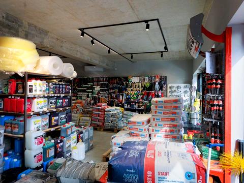 комерційна за адресою Загорська вул., 122