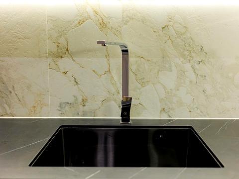 будинок за адресою с. Сторожниця, Малинова, 1