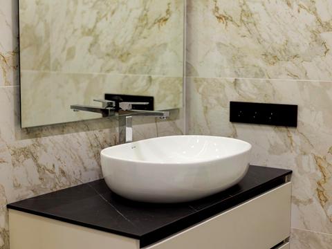 будинок за адресою с. Сторожниця, Малинова, 1