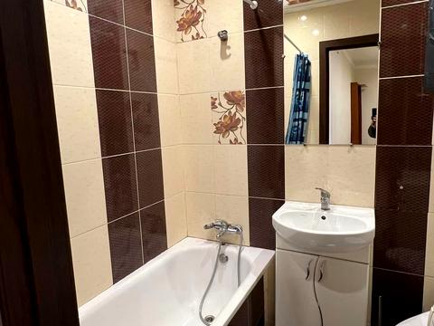 квартира за адресою Євгена Патона вул., 4