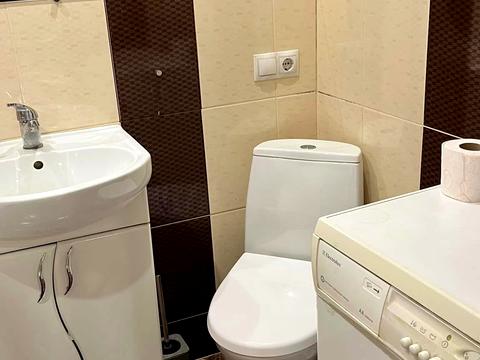 квартира за адресою Євгена Патона вул., 4