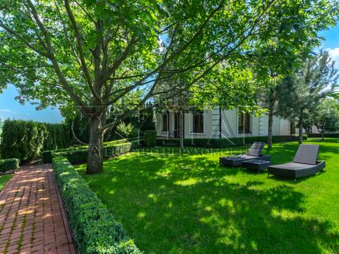 дом по адресу Велика Набережна, 13