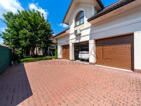 дом по адресу Велика Набережна, 13