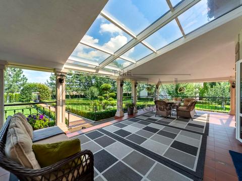 дом по адресу Велика Набережна, 13