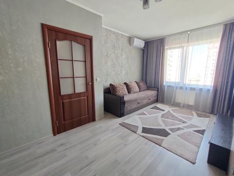 квартира за адресою Бориса Гмирі вул., 12-Б