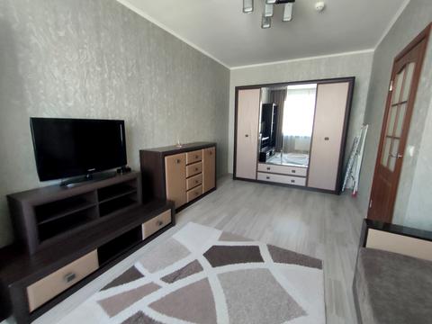 квартира за адресою Бориса Гмирі вул., 12-Б