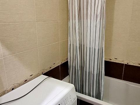 квартира за адресою Анни Ахматової вул., 4