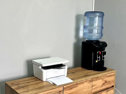 комерційна за адресою Городоцька вул., 8