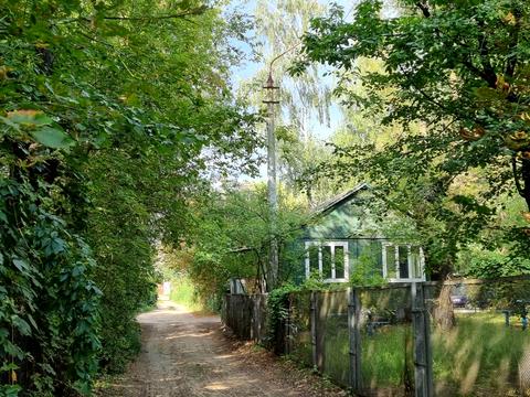 участок по адресу урочище Хрен