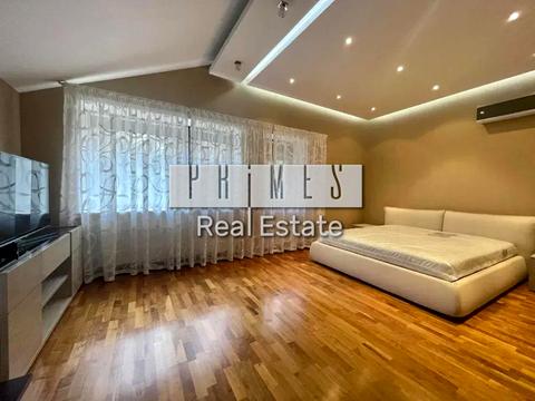 будинок за адресою Вишнева вул., 24