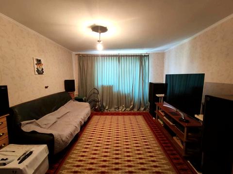 квартира по адресу Степана Бандери ул., 5