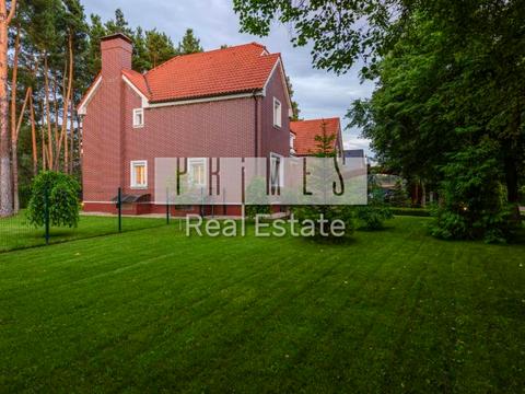 будинок за адресою смт. Козин, Анатолія Солов'яненка вул.