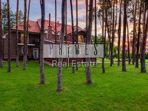 будинок за адресою смт. Козин, Анатолія Солов'яненка вул.