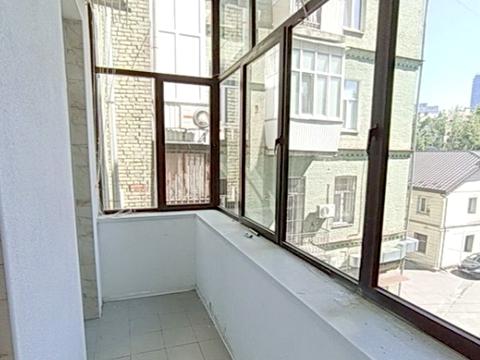 комерційна за адресою Велика Васильківська вул. (Червоноармійська), 43/16