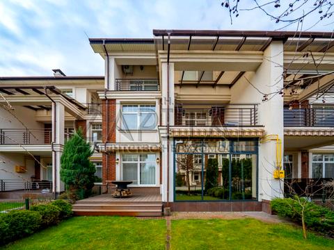 будинок за адресою Берегова вул., 11, к.9-В