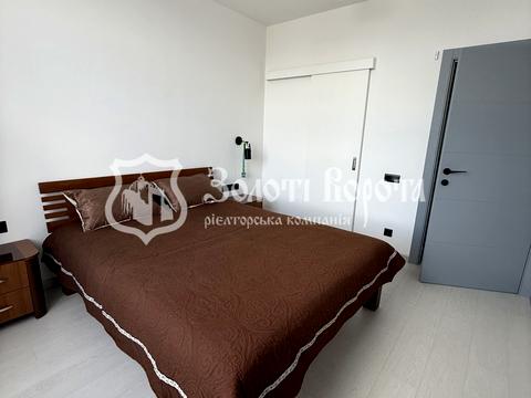 квартира за адресою Юнацька вул., 6