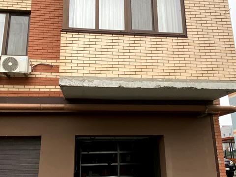 паркоместо по адресу Співдружності ул., 1