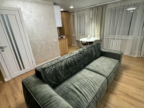 квартира по адресу Печерский спуск, 11