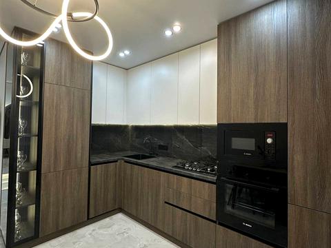 квартира за адресою Юліана Пелеша вул., 3