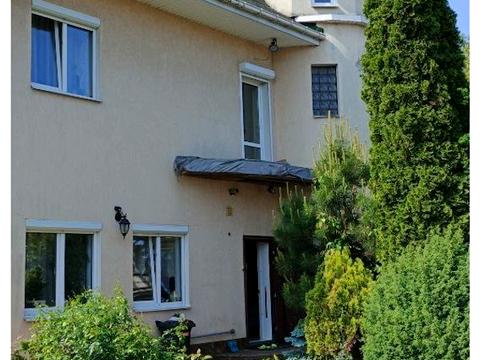 будинок за адресою Столична