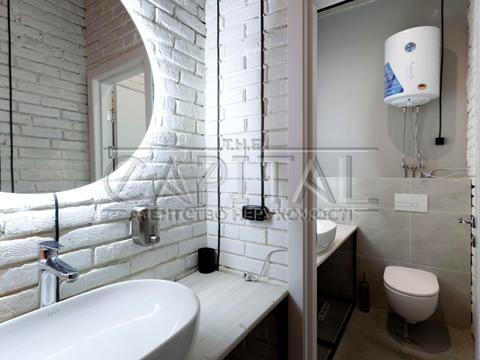 комерційна за адресою Центральна вул., 19