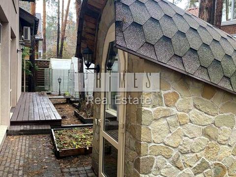 будинок за адресою Андрія Малишка