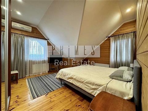 дом по адресу Достоинства ул. (Жертв Революції)