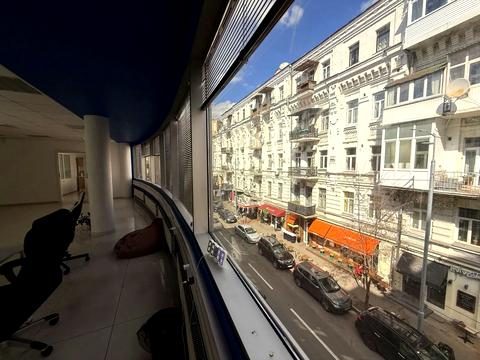 комерційна за адресою Київ, Софіївська вул., 1/2