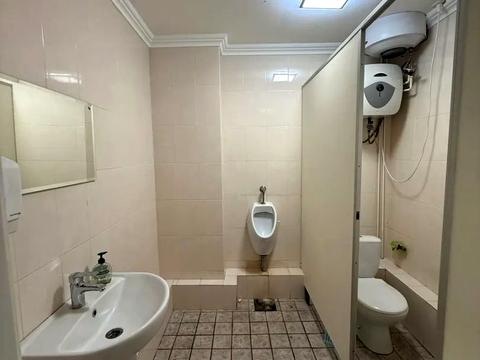 комерційна за адресою Київ, Софіївська вул., 1/2