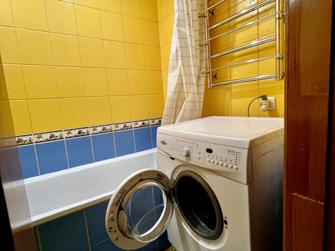 квартира за адресою Івана Величковського вул., 16