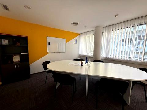 комерційна за адресою Софіївська вул., 1/2