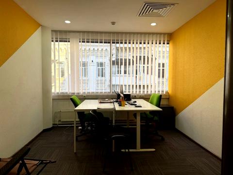 комерційна за адресою Софіївська вул., 1/2