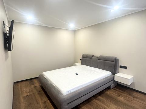 квартира за адресою Михайла Максимовича вул. (Онуфрія Трутенка), 32-Б